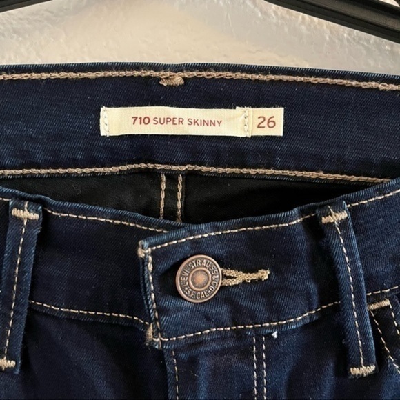 Levi’s 710 Super Skinny Jeans - Picture 7 of 8